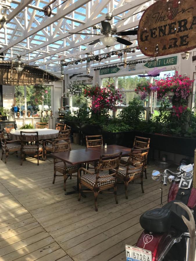 Six Mile River Resort Tagish 외부 사진