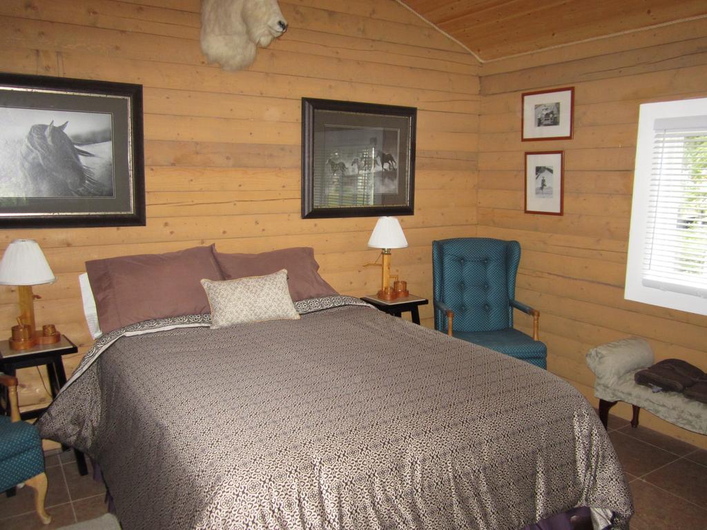 Six Mile River Resort Tagish 객실 사진