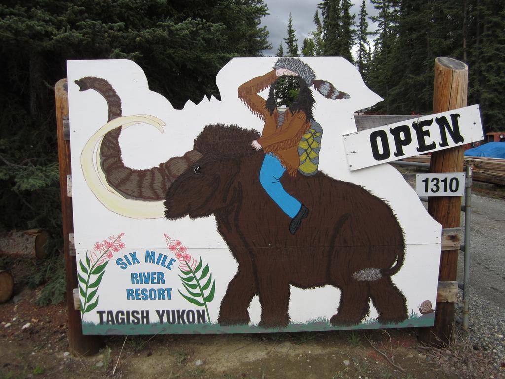 Six Mile River Resort Tagish 외부 사진