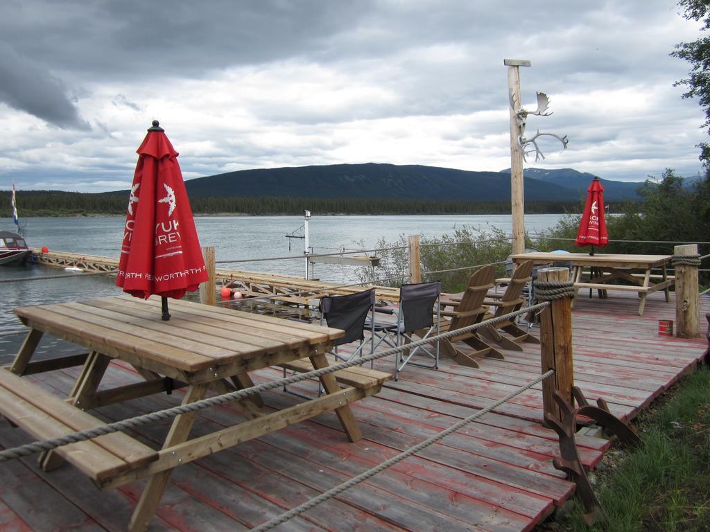 Six Mile River Resort Tagish 객실 사진